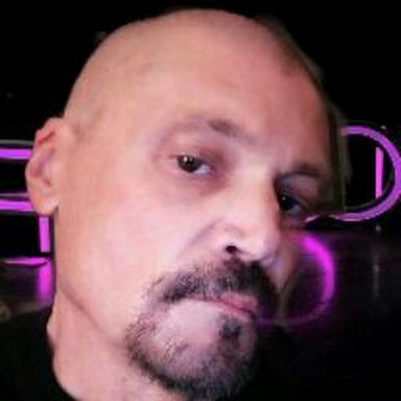 Meet your Posher, Mark - Picture 1 of 1